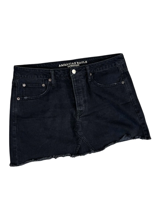 American Eagle Outfitters Dresses & Skirts - American Eagle Black Denim Mini Skirt Women’s Size 12 Button Fly Raw Hem